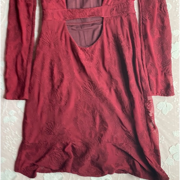 🍋 For Love and Lemons Night to Remember Lace Dress - Crimson Size S EUC - Picture 11 of 13